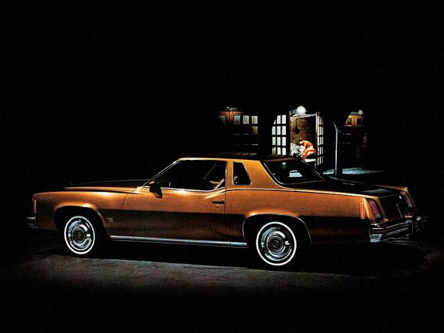  Pontiac Grand Prix SJ 1975 года  (фото 2 из 2)